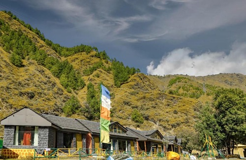 Rohru Cama Y Desayuno | Chanshal Camps and Resort - Chirgaon (Rohru)