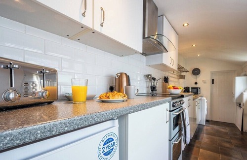 Newport Casa | Chapel Lodge by Tŷ SA