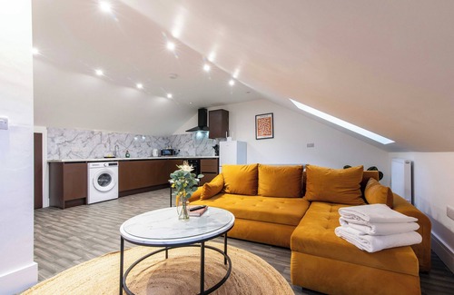 Long Eaton Apartamento | Chapel Street Flat 7 - Commuter-Friendly with Bus Access