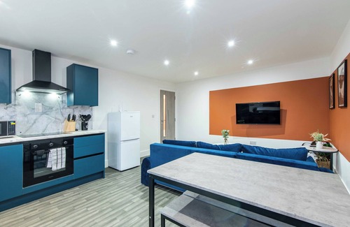 Long Eaton Apartamento | Chapel Street Flat 6 - Close to Scenic Green Spaces