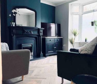 Ashbourne Casa | Chapter One - Ashbourne