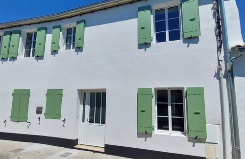 Saint-Clement-des-Baleines Casa | Charming Rhaetan house with all comforts near whale lighthouse and beaches