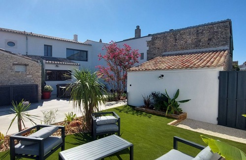 Saint-Clement-des-Baleines Casa | Charming Rhaetan house with all comforts near whale lighthouse and beaches