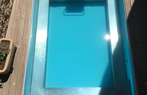 Nezignan-L'Eveque Casa | Propiedad del pueblo con piscina cerca de Béziers ** 19 AGO-1 SEP AHORA DISPONIBLE