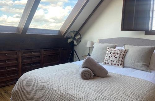 Shutford Casa | Characterful holiday home in Oxfordshire Cotswolds
