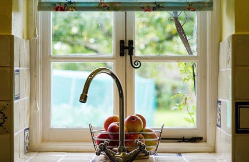 Ross-on-Wye Cabaña | Característica cabaña de piedra con preciosas vistas sobre el campo circundante