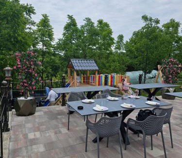 Cardacani Chalet De Esquí | Charda Guesthouse