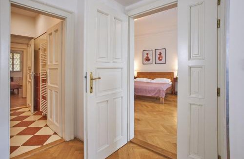 Mala Strana Apartamento | Charles Bridge Apartments