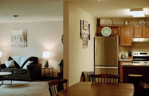 Millersburg Condominio | Charlotte's Cove - Right in the Heart of Amish Country