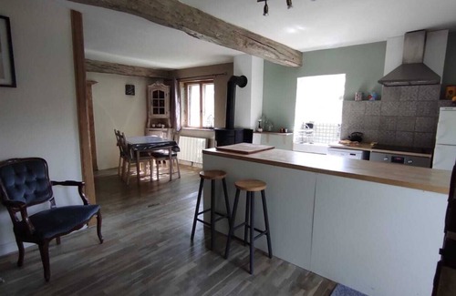 Brandon Casa | Encanto y naturaleza cerca de Cluny y Taizé