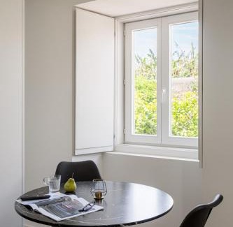 Linda-a-Velha Apartamento | Charm Studio – Lisbon Getaway