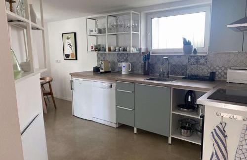 Neustadt-Konigsbach Casa | Charmantes Häuschen am Waldrand