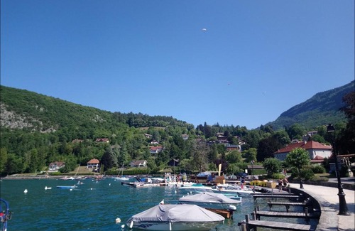 Talloires-Montmin Apartamento | Charmant appartement avec vue lac