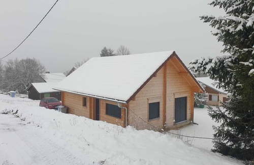 Bonlieu Chalet De Esquí | Charmant Chalet Jurassien, aux Pieds des Cascades du Hérisson