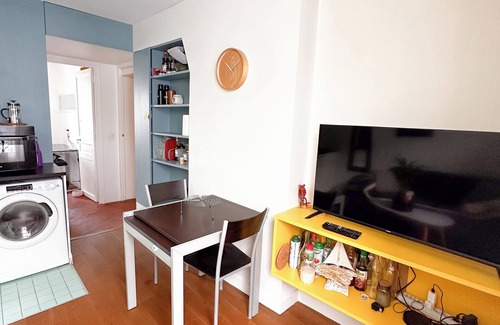 Combat Apartamento | Charmant ET Lumineux 2 Pièces EN Plein Coeur DE Paris