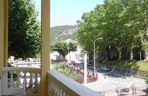 Amelie-les-Bains-Palalda Apartamento | Charmant F2 avec balcon et parking, proche cure et centre-ville – Amélie-les-Bains - FR-1-703-84