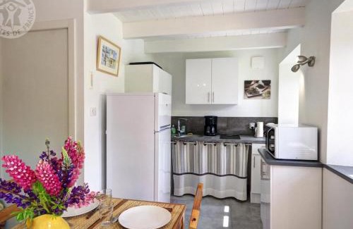 La Chapelle-en-Lafaye Apartamento | Charmant Gîte 4 Pers. avec Terrasse en Pleine Nature - FR-1-496-59