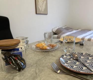 La Source Apartamento | Charmant studio à 20min de Paris