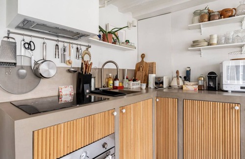 Les Iles Apartamento | Charmant Studio au Cœur du Marais/hôtel de Ville