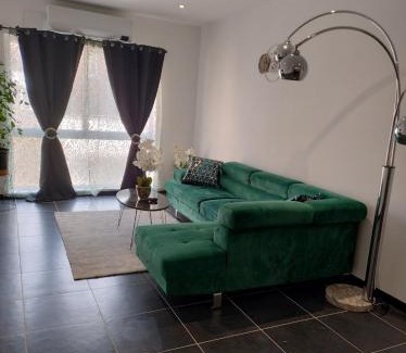 Elbeuf Apartamento | Charmant studio mezzanine centre ville