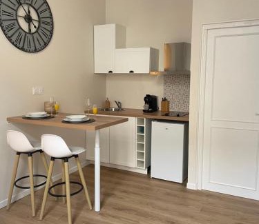 La Celle-sous-Gouzon Apartamento | Charmant studio neuf centre-ville Libourne