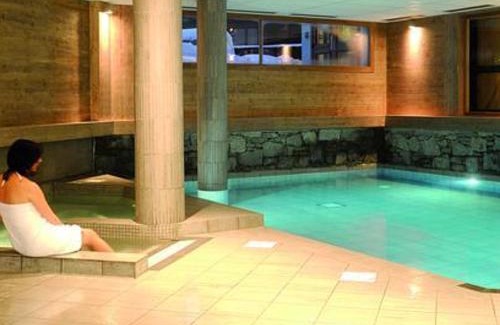 Les Gets Apartamento | Charmant T2 Cabine avec Spa et Piscine, Proche Centre et Pistes de Ski - Les Gets - FR-1-598-85