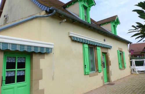 Saint-Aubin-le-Monial Casa | Charmante fermette avec jardin clos au cœur du bocage - FR-1-489-490