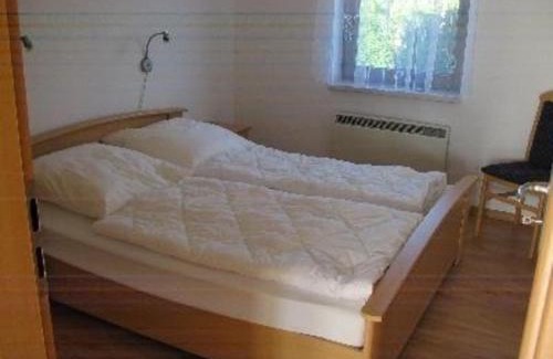 Neuendorf Apartamento | Charmante Ferienwohnung mit Terrasse