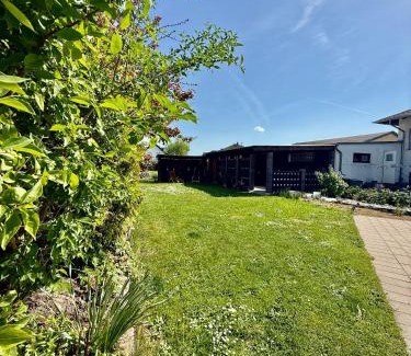 Villmar Apartamento | Charmante Ferienwohnung Ziegler mit Pool