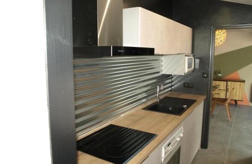 Saint-Jean-de-Monts Casa | Charmante maison rénovée en lisière de forêt, 600m de la plage, 2 jardins clos, confort moderne - FR-1-323-371