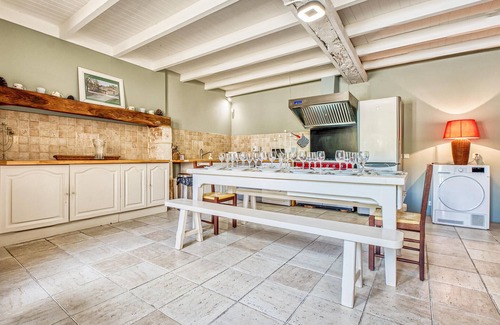 Montrem Casa | Charmante Maison avec Piscine