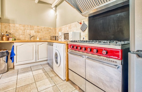 Montrem Casa | Charmante Maison avec Piscine