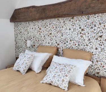 Tinteniac Casa | Charmante maison près du canal