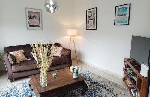 Beziers Villa | Charmante Maison T2 de plein pied avec extérieur calme aux Arènes