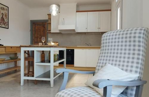 Beziers Villa | Charmante Maison T2 de plein pied avec extérieur calme aux Arènes