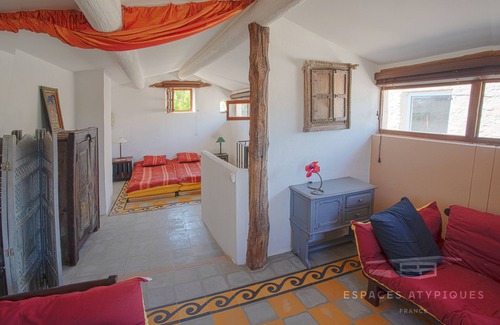 Saint-Trinit Casa | Charmante petite maison de village, charming village little house