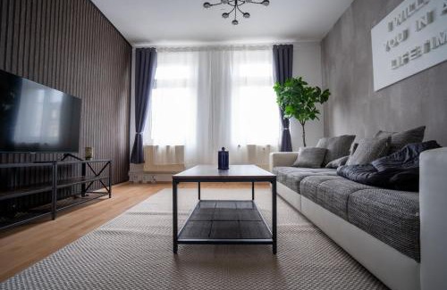 Zentrum-Sued Apartamento | Charmantes 5-Zi-Boho: Zentrumsnah & Arbeitsbereich