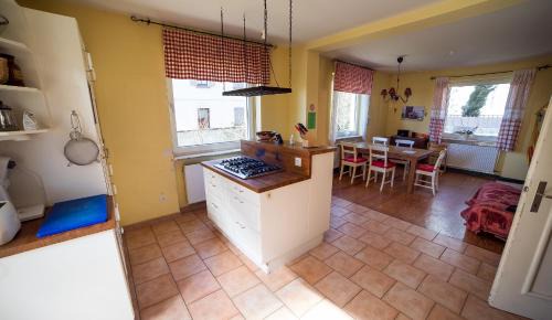 Hochdorf-Assenheim Casa | Charmantes Turmzimmer