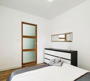 Romans-sur-Isere Apartamento | Charme de l'Isère au Coeur de Ville