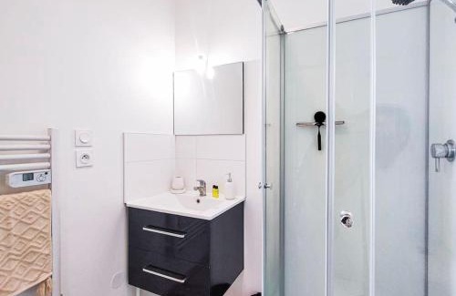 Romans-sur-Isere Apartamento | Charme de l'Isère au Coeur de Ville