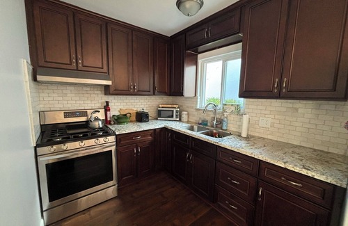 Los Cerritos Casa | Charming 1-Bd house with WiFi and AC in Bixby Knolls/Virginia Country Club
