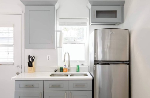 New Port Richey Apartamento | Charming 1-Bedroom Oasis in the Heart of Downtown