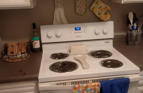 West Lafayette Casa | Charming 1-bedroom building in marvelous West Lafayette with fitness room, AC