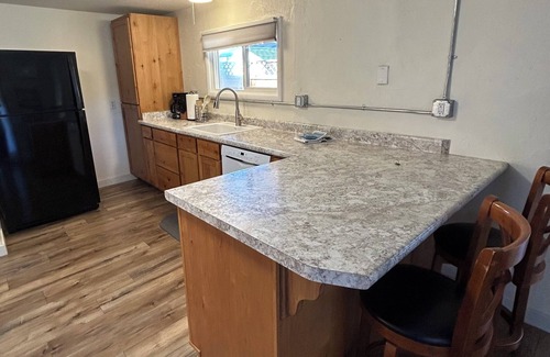 Central Point Cabaña | Charming 1-bedroom cottage in Central Point with AC