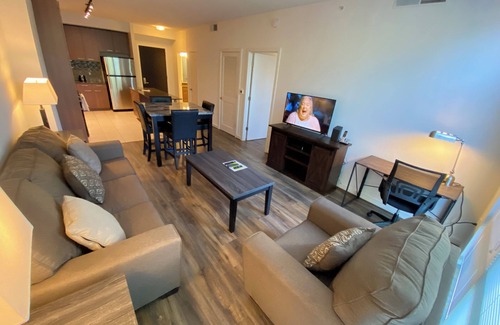 Radnor - Fort Myer Heights Apartamento | Charming 1-bedroom apartment in brilliant Arlington with fitness room, AC