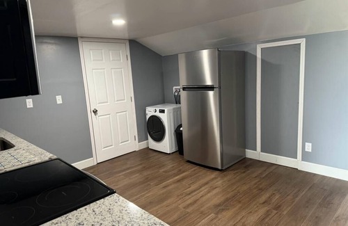 East Palatka Apartamento | Charming 1-bedroom apartment #A in awesome East Palatka with WiFi, AC
