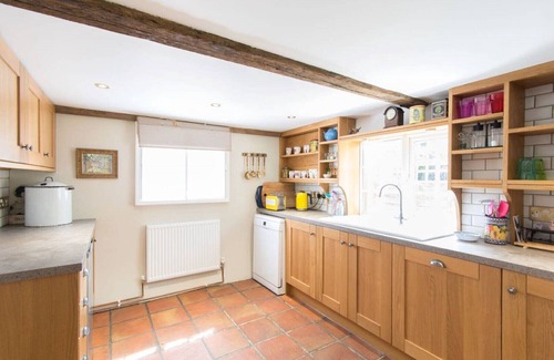 Over Cabaña | Encantadora cabaña con techo de paja del s. XVIII recientemente renovada