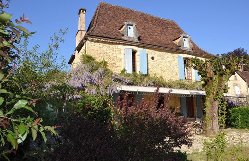 Le Bugue Casa | Hermosa casa de encanto XVIII en el corazón del Perigord negro.