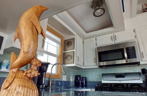 Port Isabel Casa | Charming 1BR Getaway in Long Island Village Resort