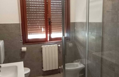 Fiorenzuola d'Arda Apartamento | Charming 2-bedroom apartment with AC, WiFi in lovely Fiorenzuola d'Arda